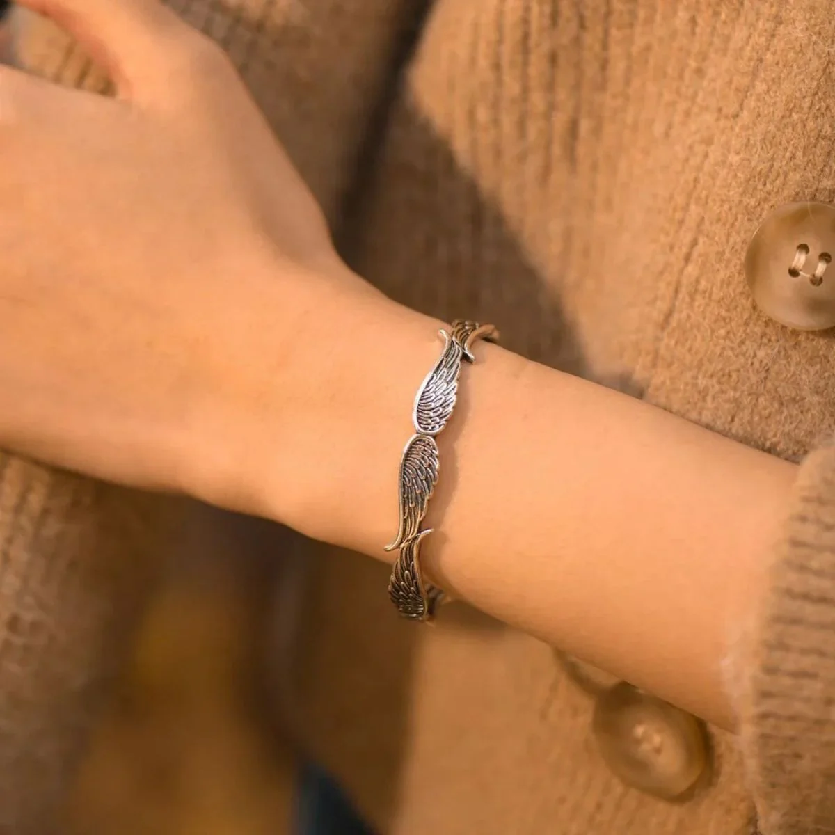 Angel Wings Vintage Style Bracelet with Personalized Memorial Photo Metal Card - Image 4