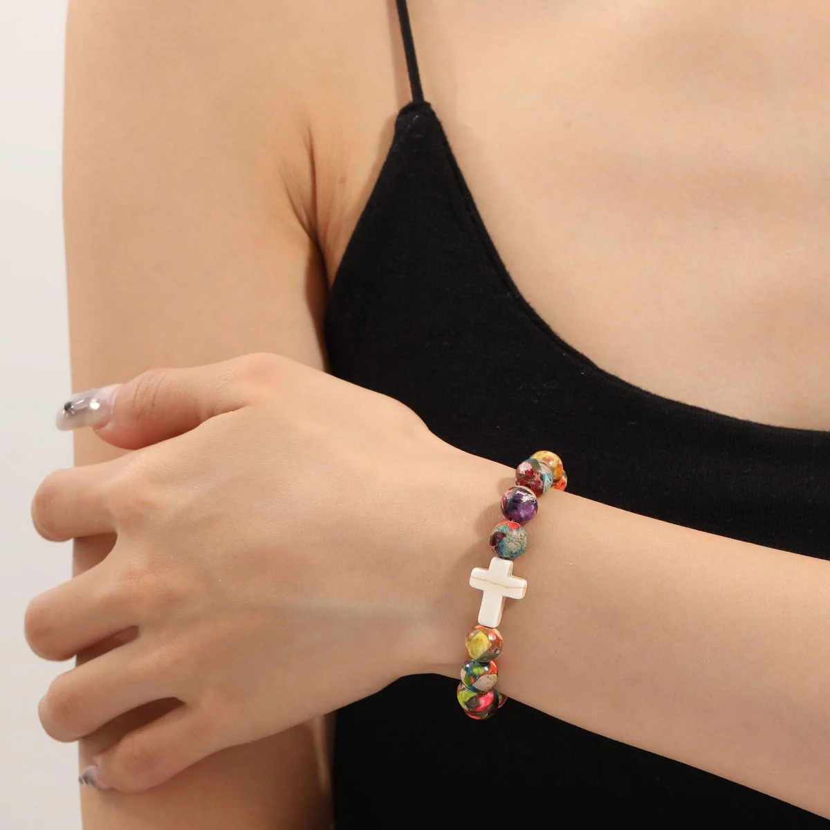 Natural stone cross bracelet - Image 3