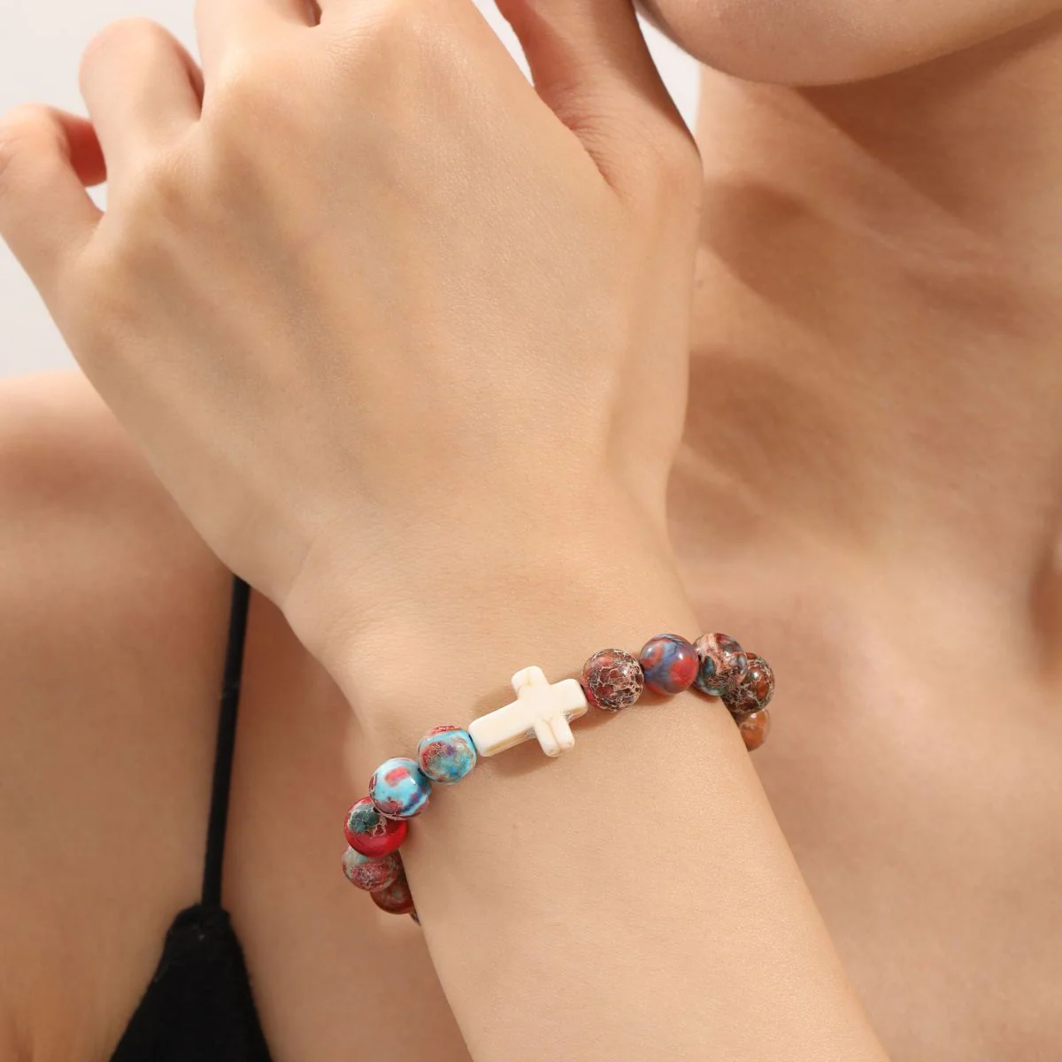 Natural stone cross bracelet - Image 5