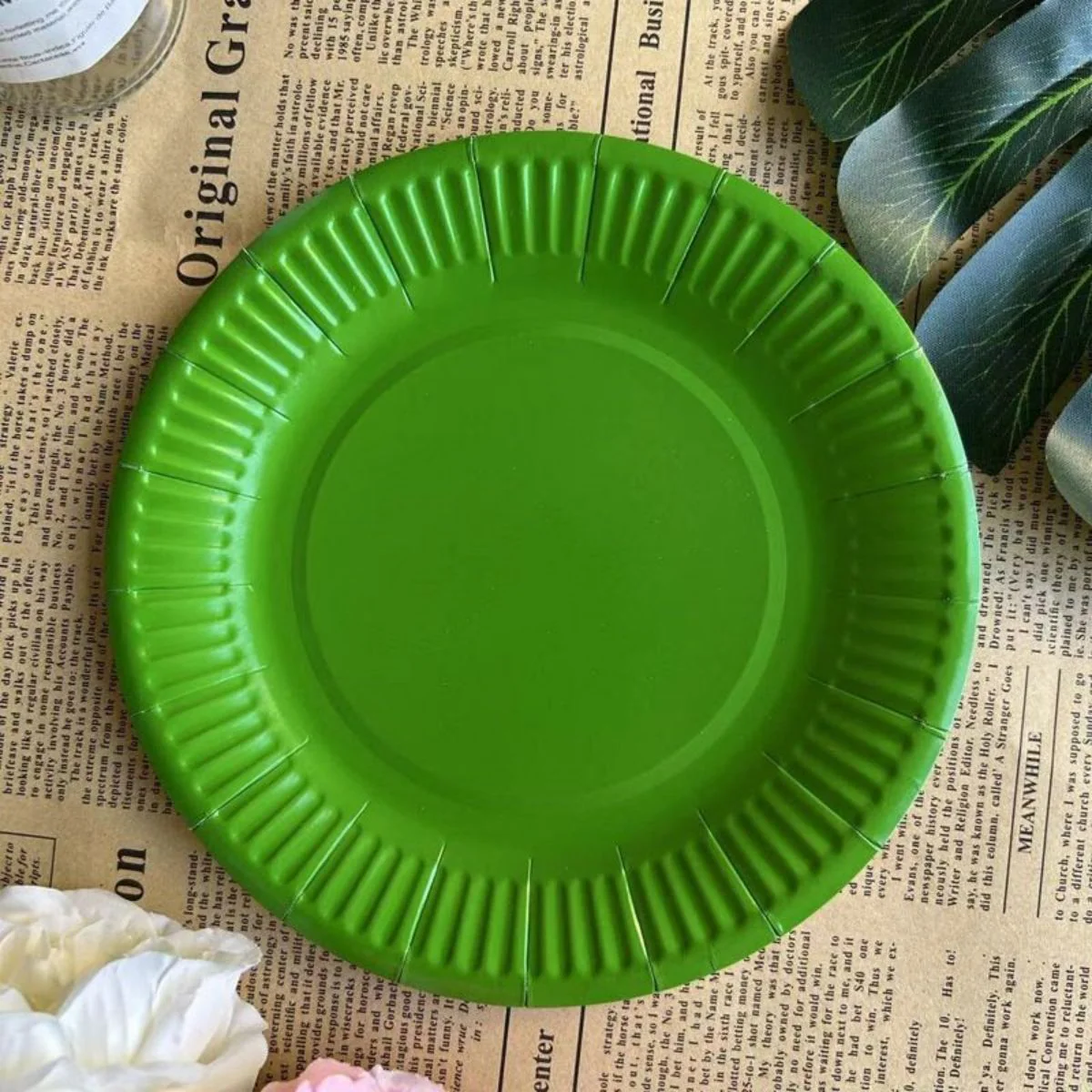 Colorful Disposable Party Plates-Party Decoration - Image 16