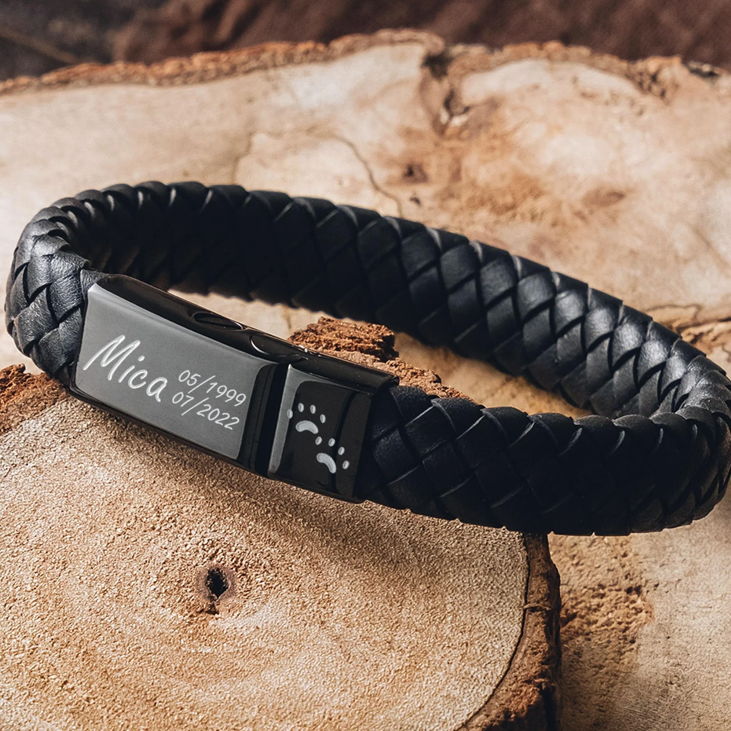 Custom Cremation Bracelet, Personalized Ashes Bracelet Dog Urn Bracelet Leather, Engraved Pet Ashes Bracelet, Pet Memorial Gift