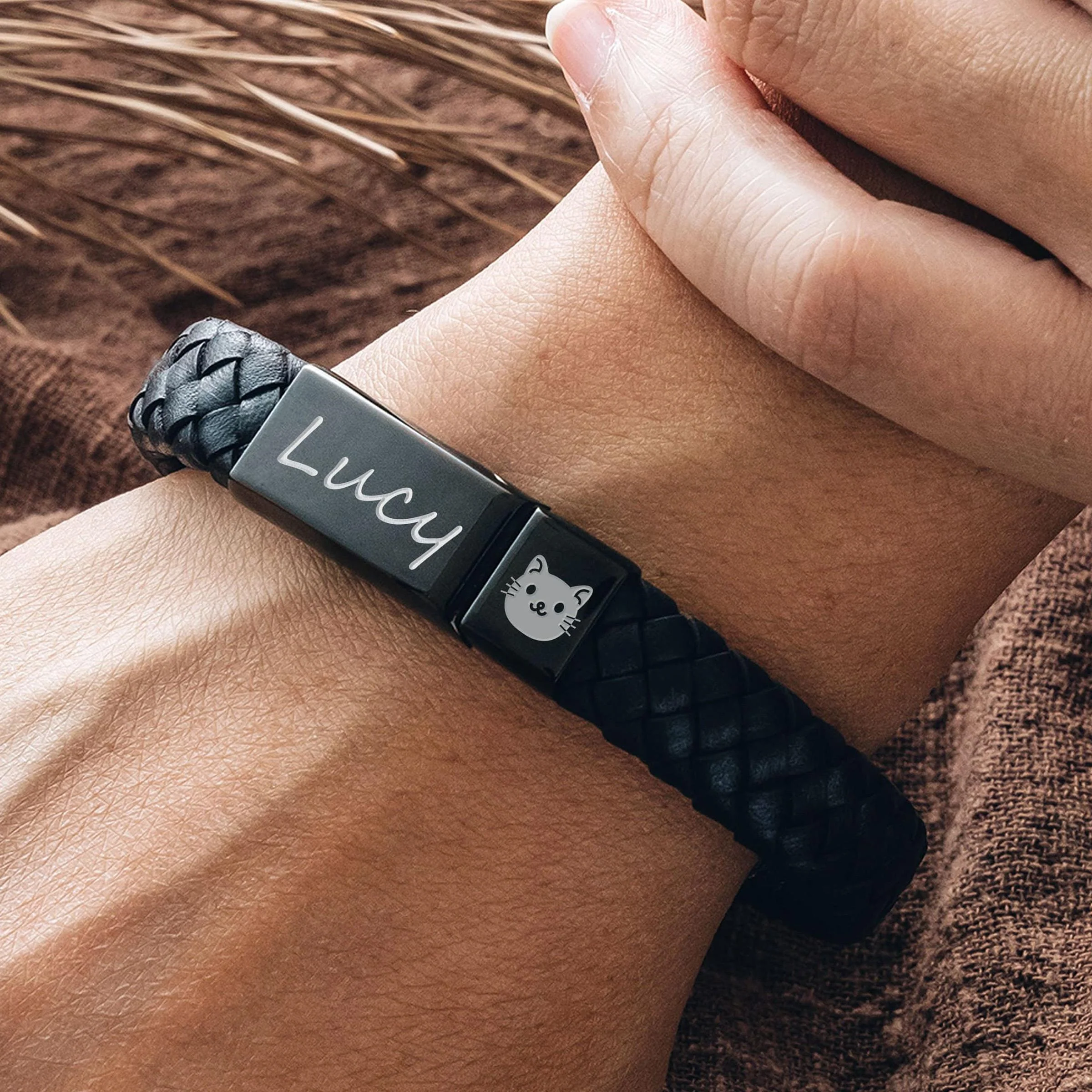 Custom Cremation Bracelet, Personalized Ashes Bracelet Dog Urn Bracelet Leather, Engraved Pet Ashes Bracelet, Pet Memorial Gift - Image 3