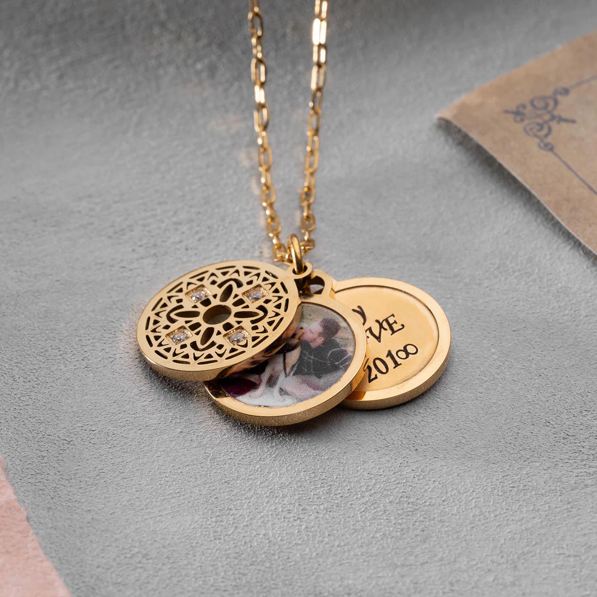 Custom Locket Necklace with Photo, Personalized Photo Pendant, Engravable Memorial Jewelry, Mothers Day Gift for Her - Image 7