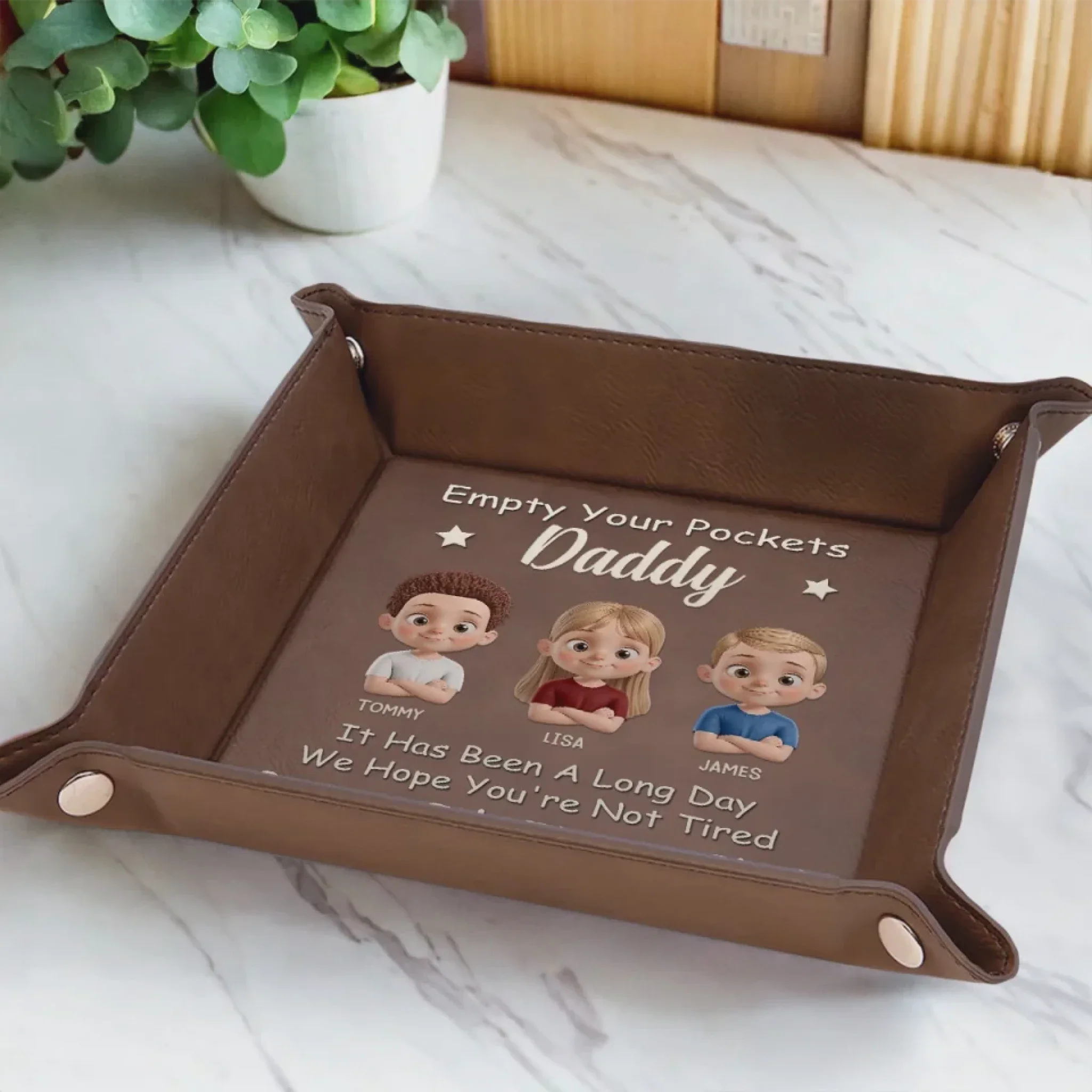 Empty Your Pockets, Fill Our Hearts - Family Personalized Leather Valet Tray Gift For Dad, Grandpa - Image 3