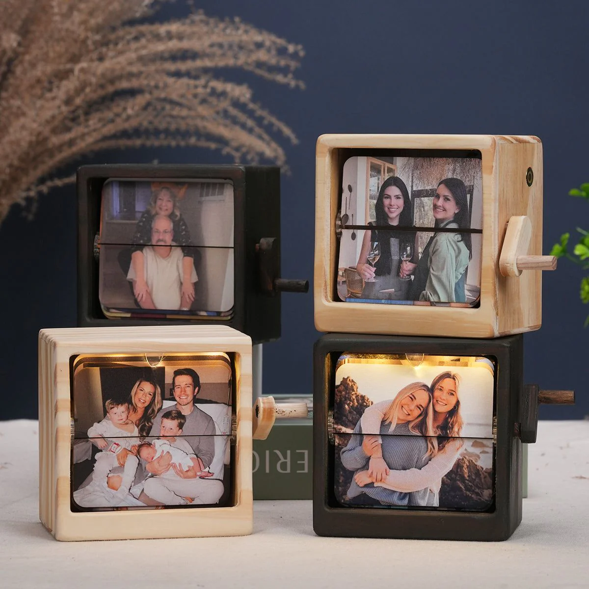 Flip Photo Box – Customizable Memory Album - Image 2