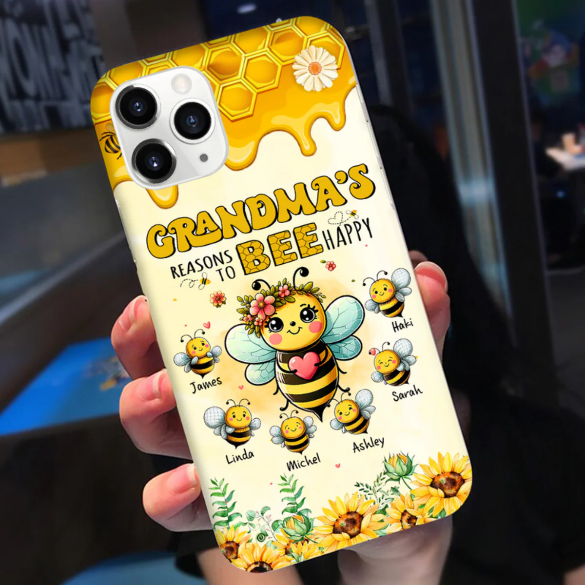 Grandma's Reasons To Bee Happy Personalized Phone Case - Image 5