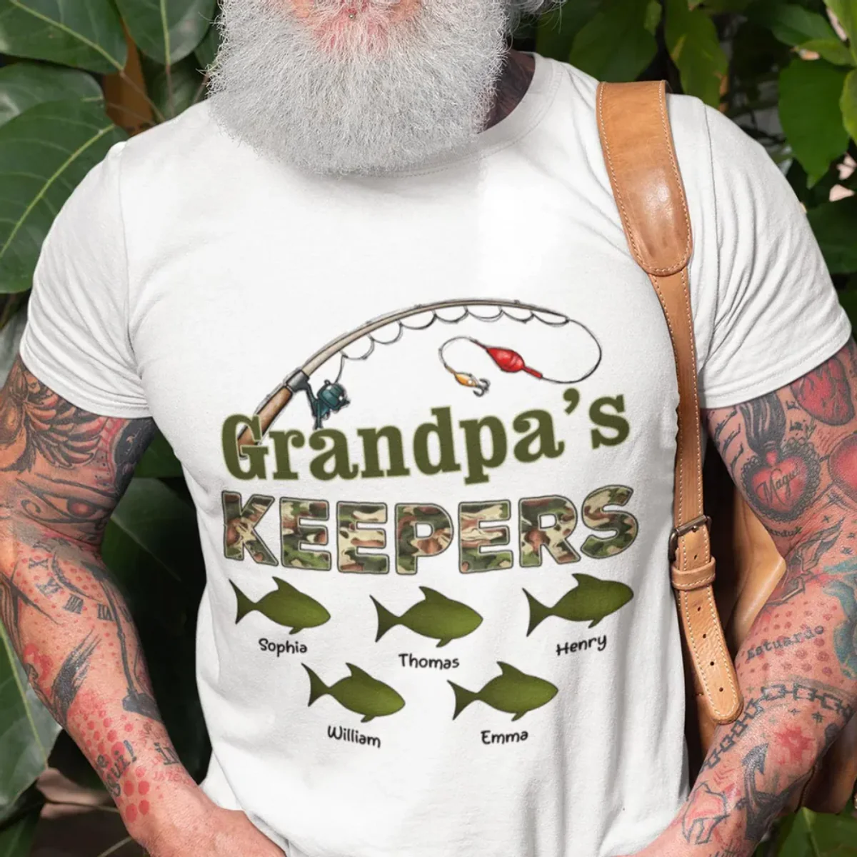 Grandpa‘s Keepers Camouflage Pattern Fishing Personalized Pure Cotton T-Shirt - Image 2