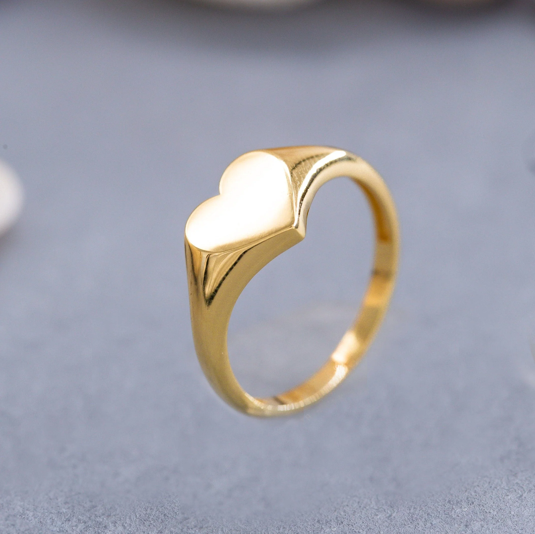 Heart-shaped Personalized Initial Ring - Image 7