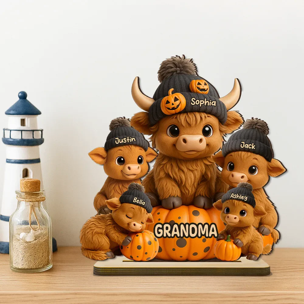 Mama Cow Personalized Wooden Plaque, Cozy Fall Vibe Halloween Decor for Mom, Grandma - Image 3