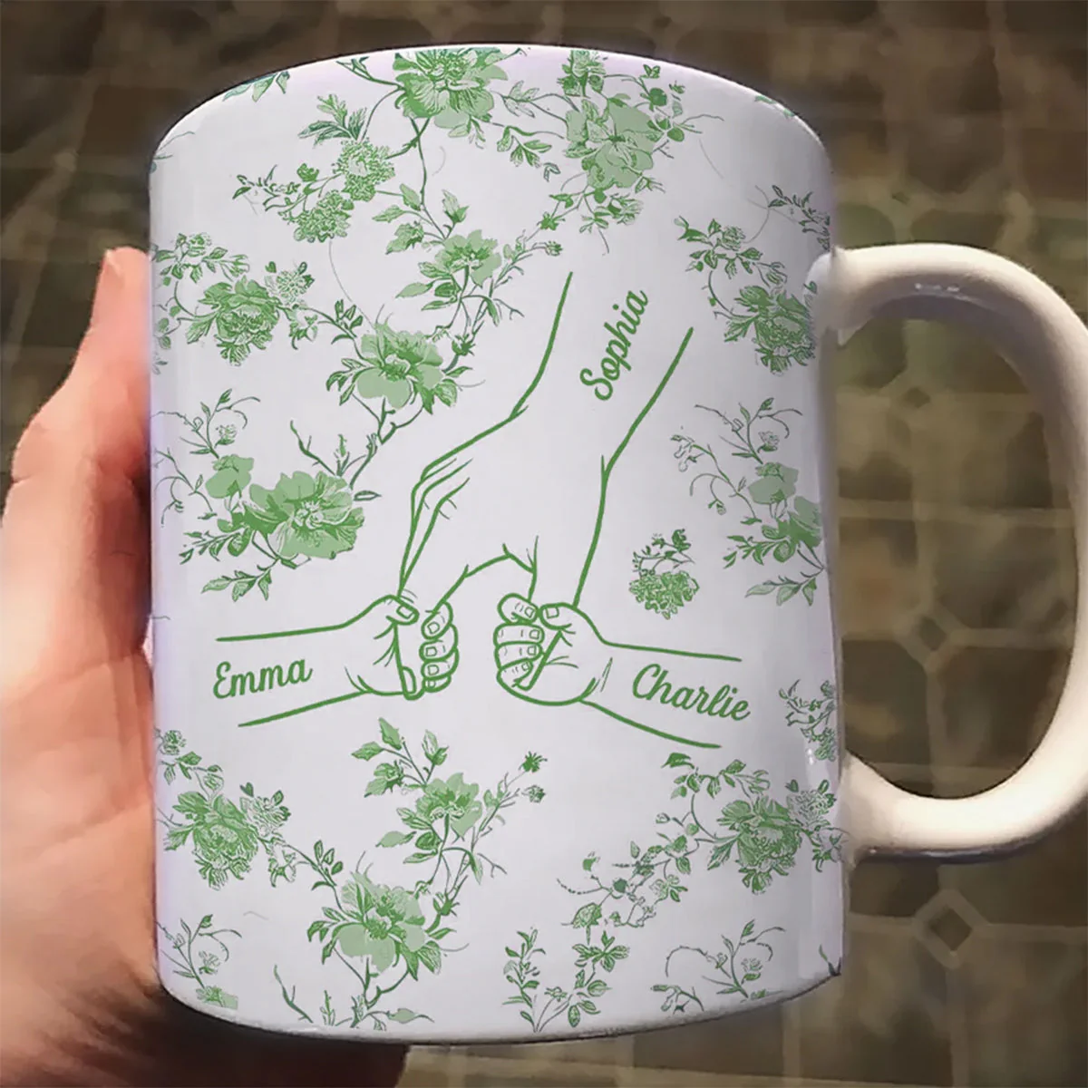 Mom & Kids Hands Holding Outline Chinoiseries Pattern Personalized Mug - Image 8