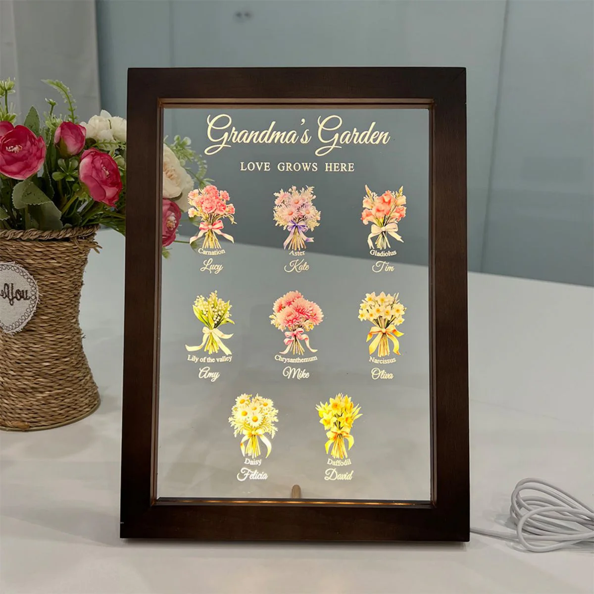 Mom's Garden Birth Month Flower Bouquet Customized LED Light With Wooden Frame - Image 5