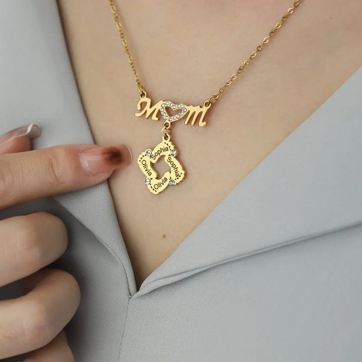 Mother's Day Gift Personalized Diamond Mom Necklace With Crystal Baby Feet - Image 3