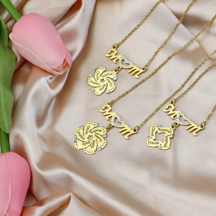 Mother's Day Gift Personalized Diamond Mom Necklace With Crystal Baby Feet - Image 9