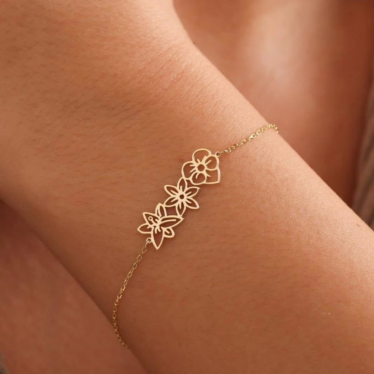 Personalized Birth Flower Bracelet - Jewelry Gift for Family/Mom/Friends/Sisters - Image 5