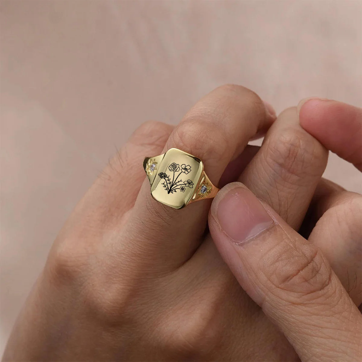 Personalized Birth flower gold ring, Statement flower rings for women, Minimalist ring - Image 4