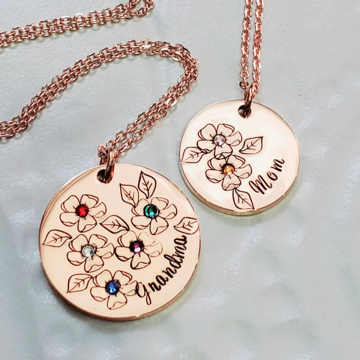 Personalized Birthstone Mother Grandma Flower Necklace - Image 4