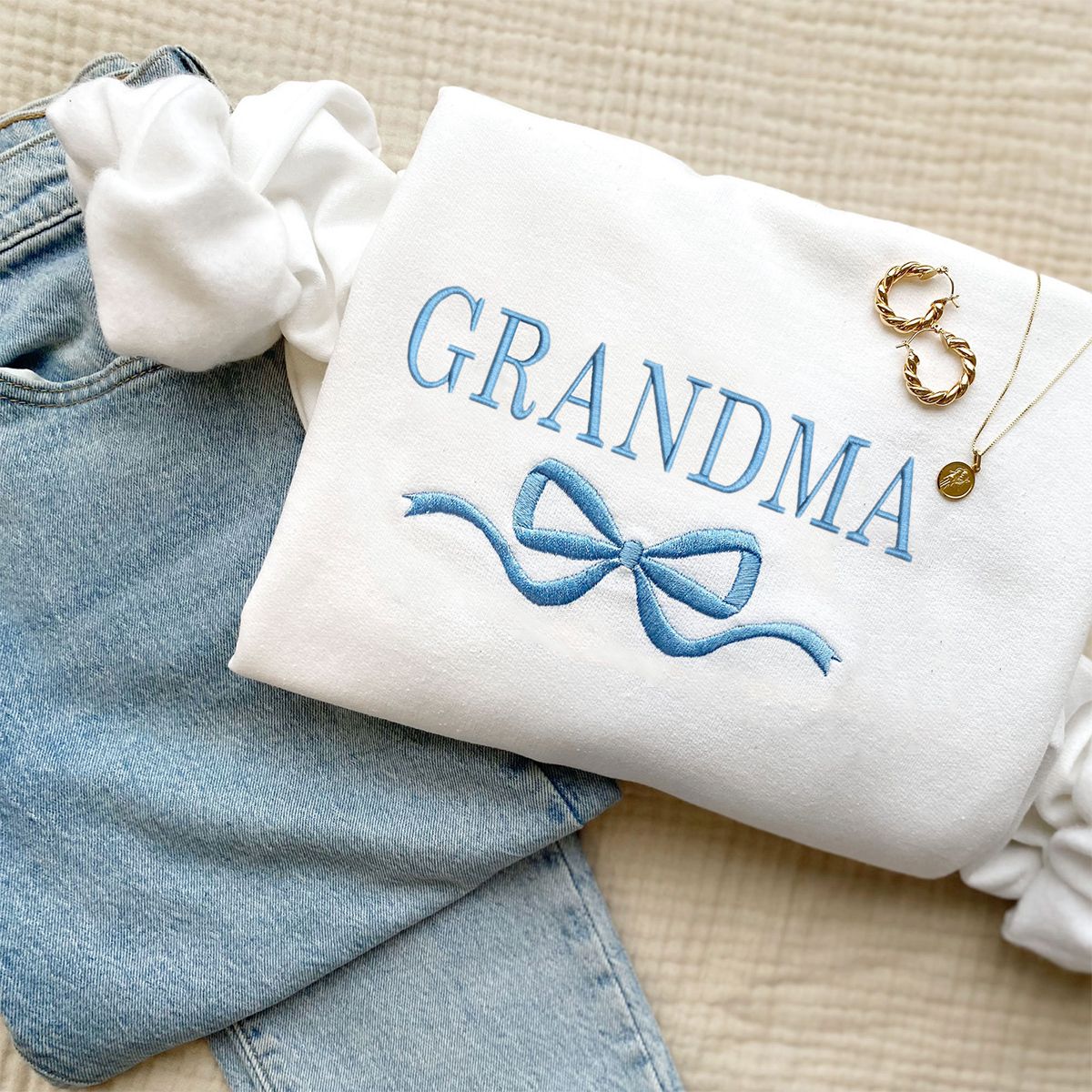 Personalized Bow College Mama Embroidered Sweatshirt - Image 6