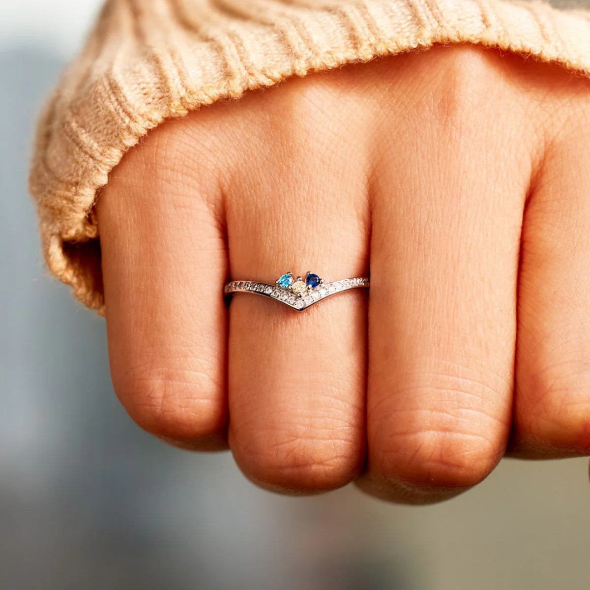 Personalized Chevron Pavé Birthstone Ring - Gift for Grandma Mom - Image 11