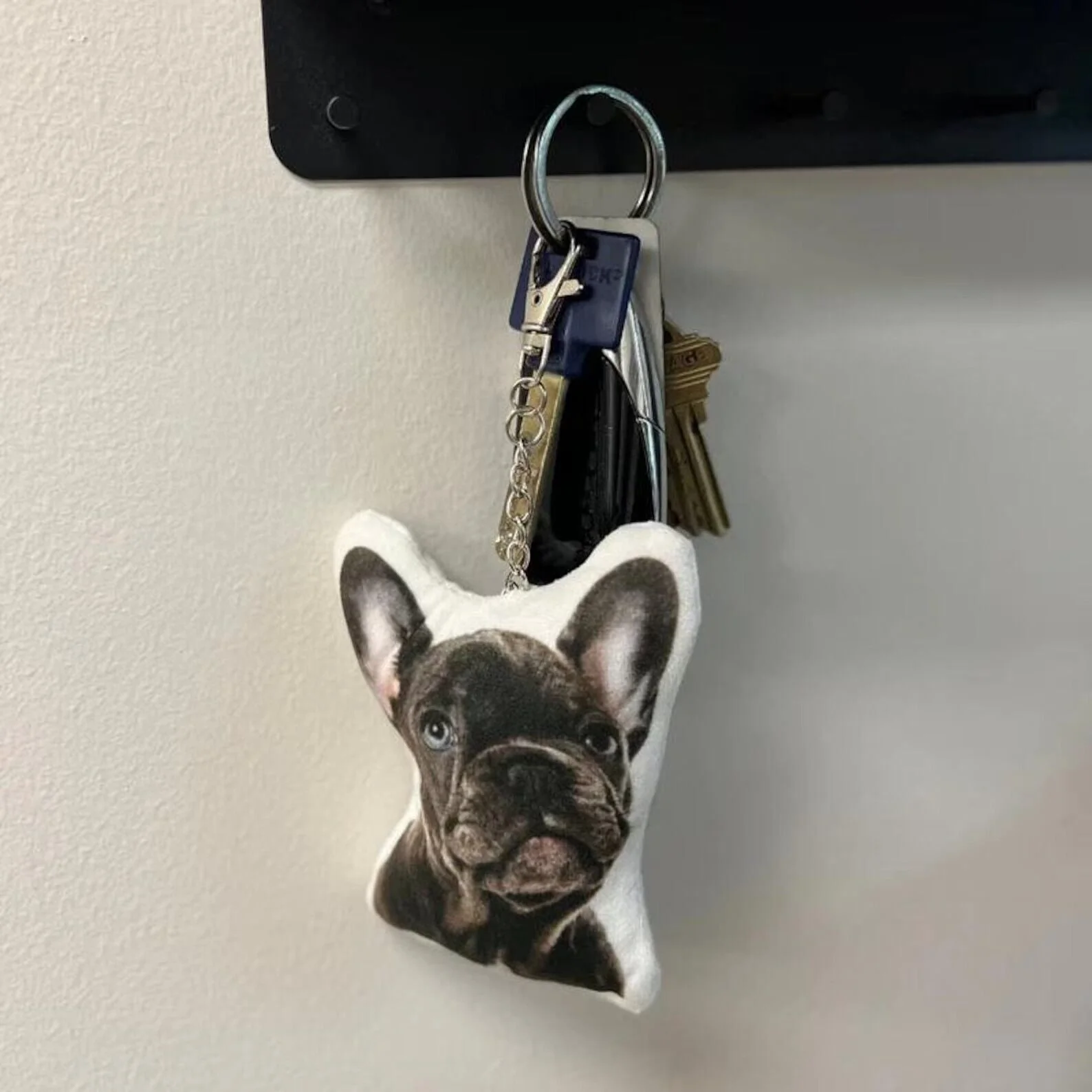 Personalized Custom 3D Photo Pillow Keychain/Backpack Pendants - Image 5