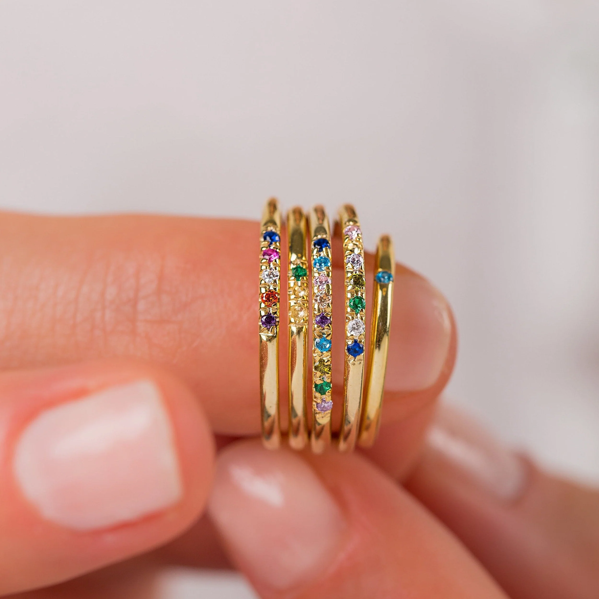 Personalized Dainty Round Birthstone Ring - Mother Grandma Ring Gift - Image 2