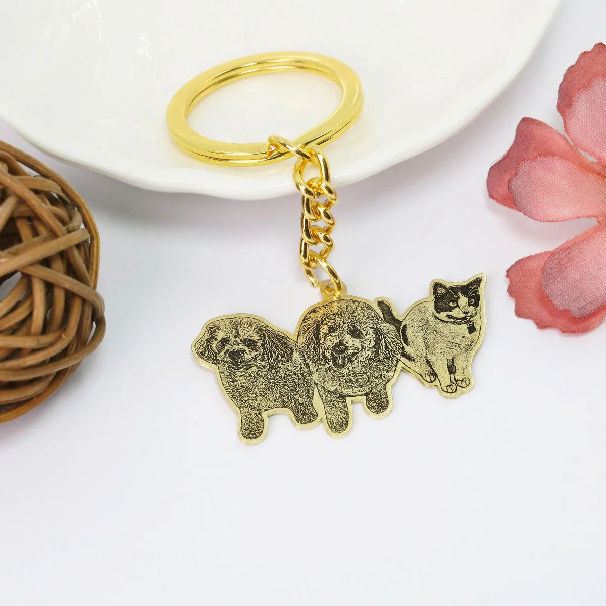 Personalized Engraved Pet Portrait KeyChain Memorial Gift - Image 12