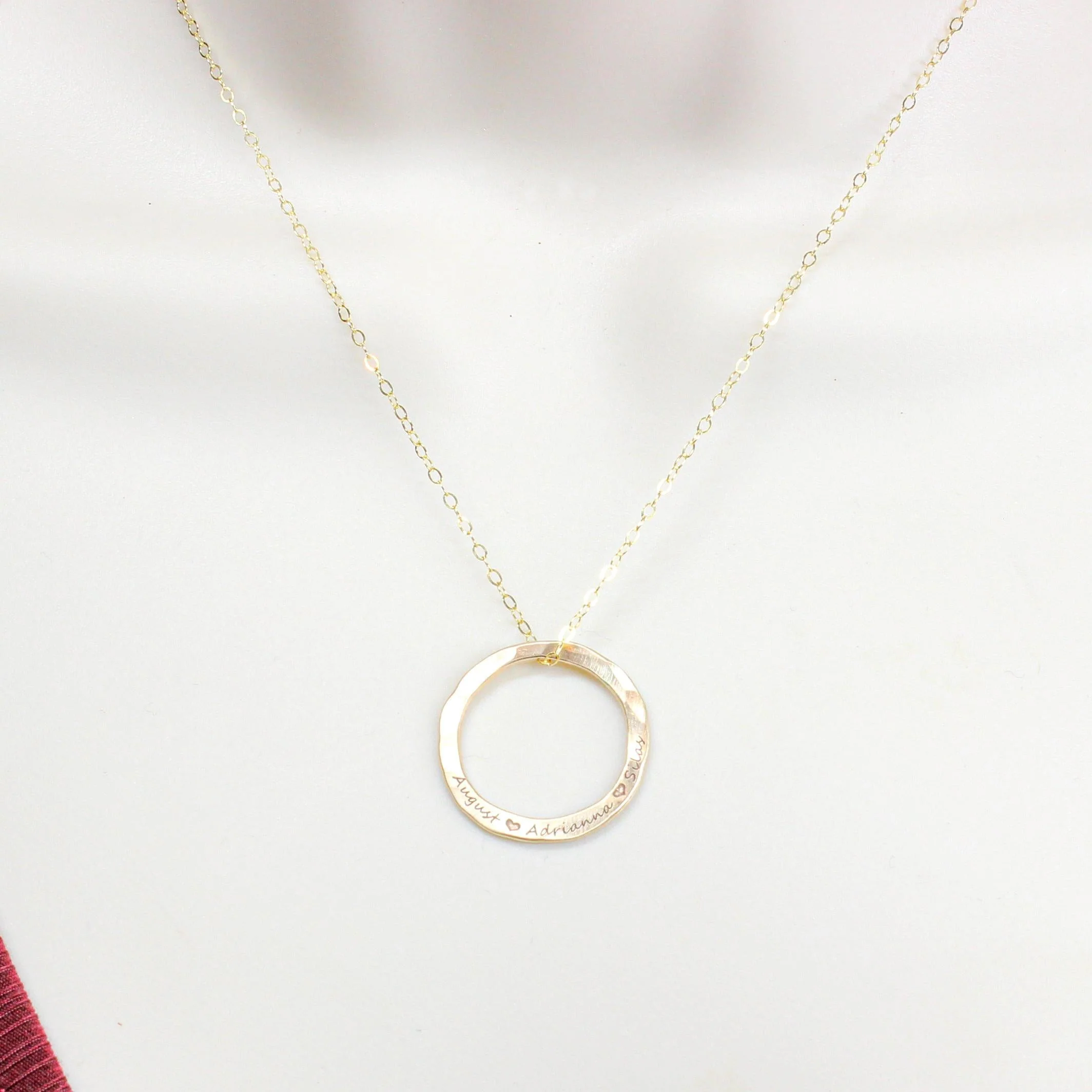 Personalized Hammered Circle Name Necklace - Image 6