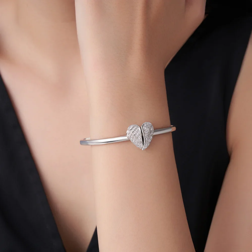 Personalized Heart Shape Zircon Angel Wing Photo Locket Bracelet Anniversary Birthday Memorial Gift for Wife Mother Grandma - Image 5
