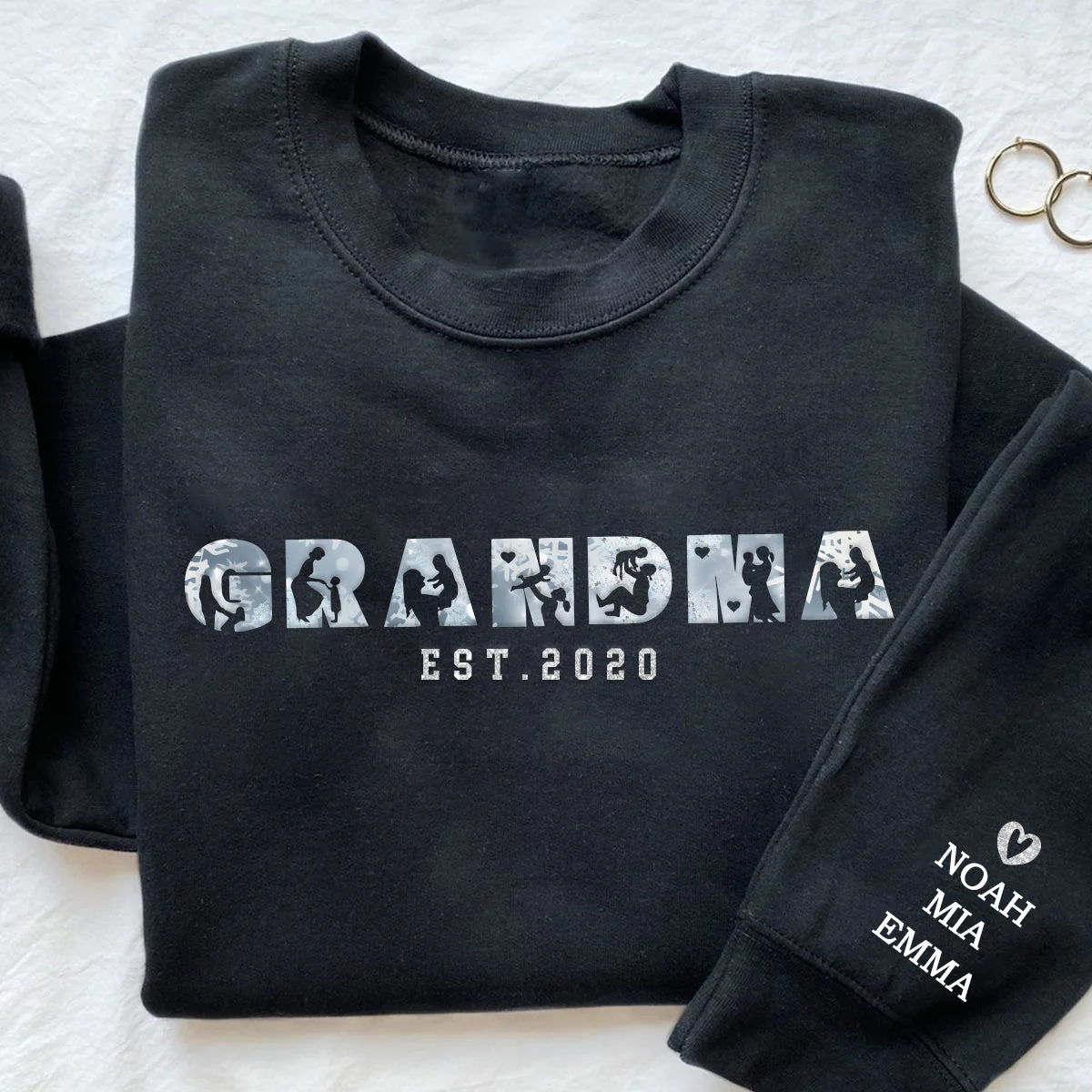 Personalized Mom and Kids New Mom Sweatshirt - Image 4