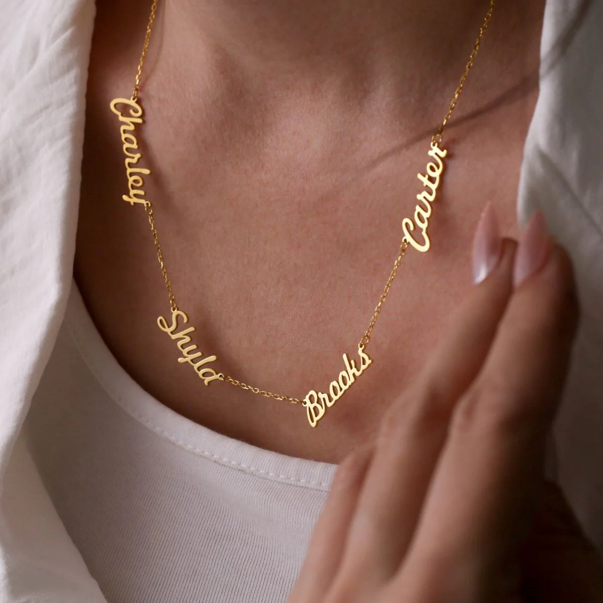 Personalized Multiple Name Necklace for Family Names - Image 4