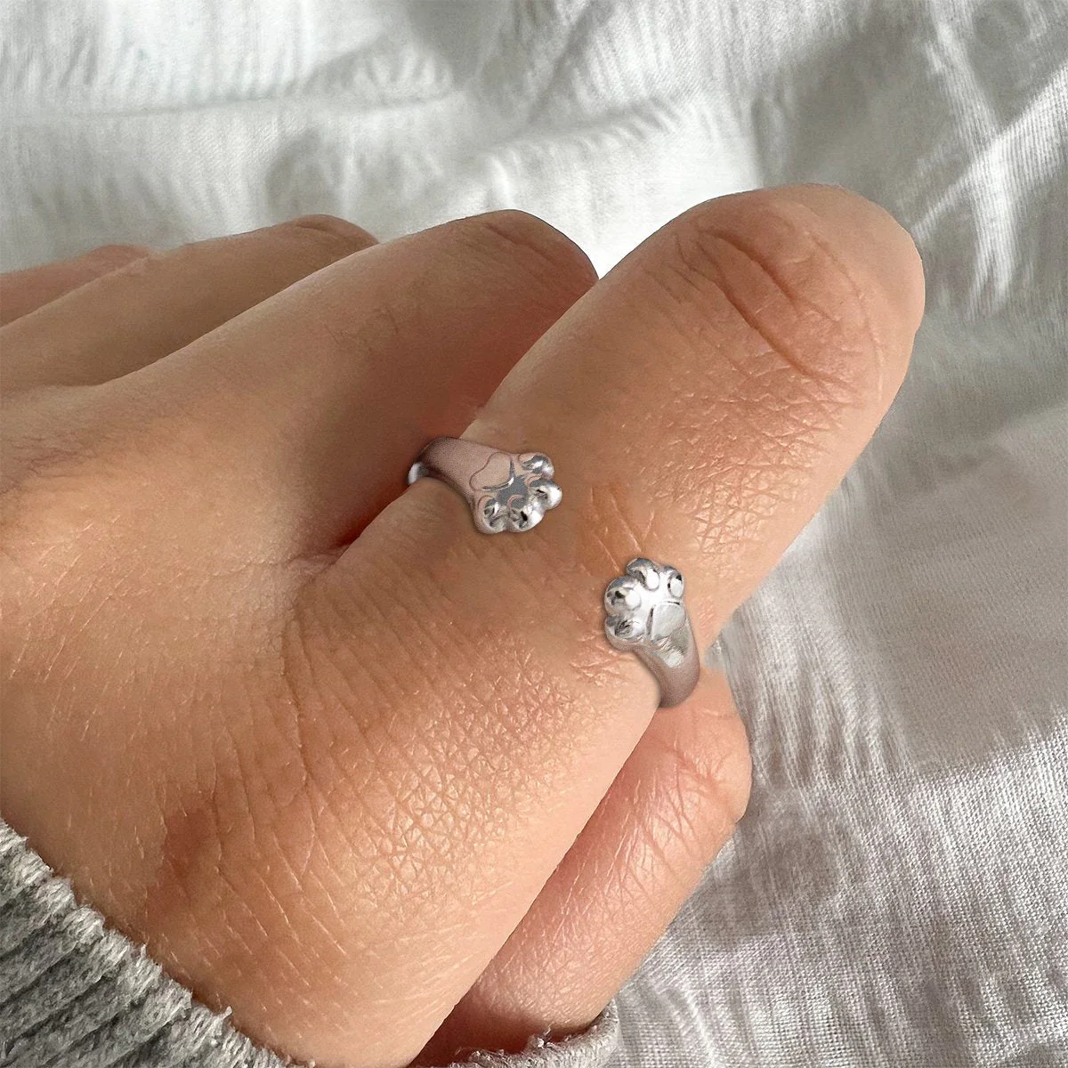 Personalized paw hug ring for pet lover - Image 2