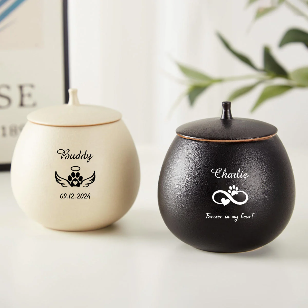 Personalized Pet Cremation,Pet Paw Urn Cat with Name and Date - Image 2
