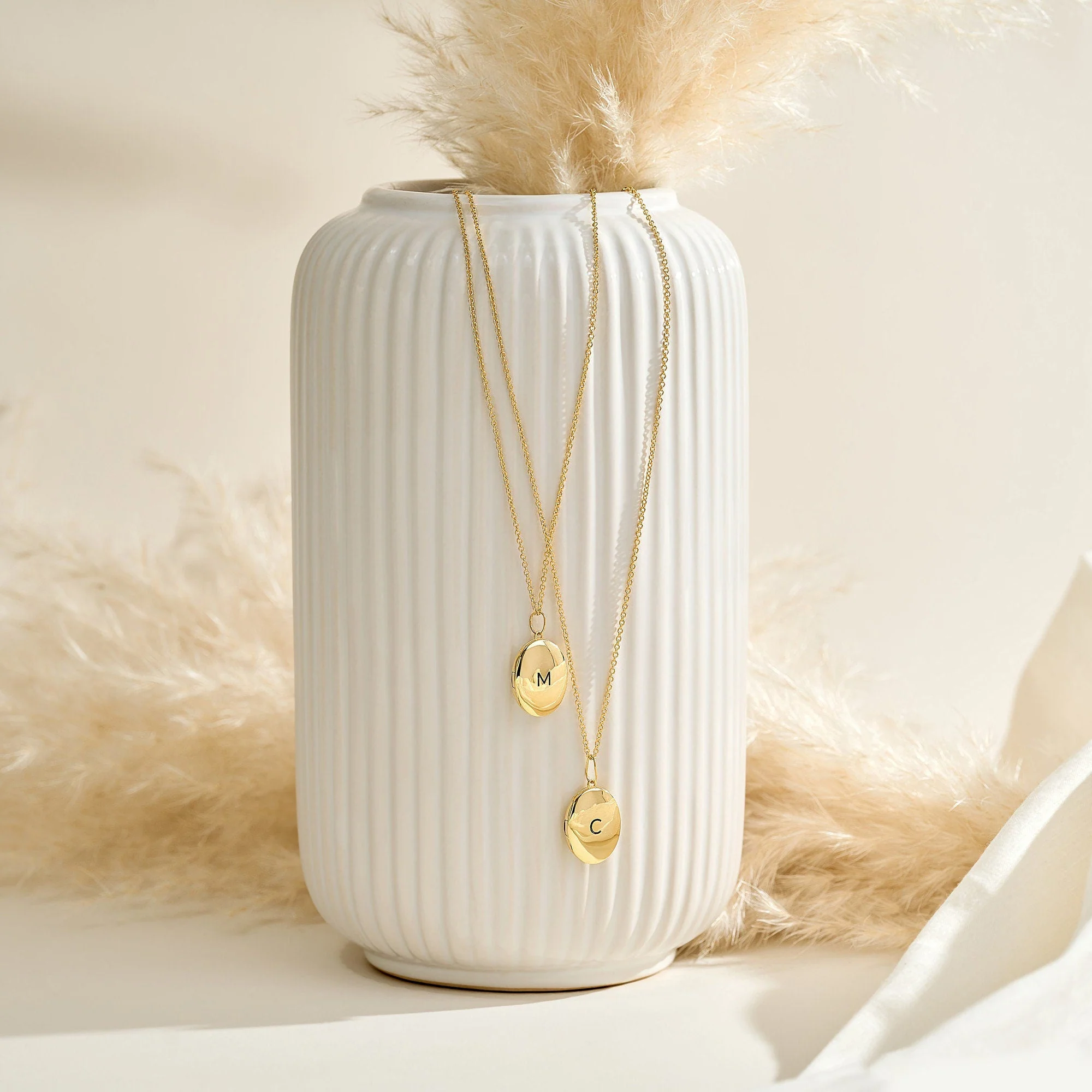 Personalized Photo Engraved Name Oval Locket Necklace - Image 5