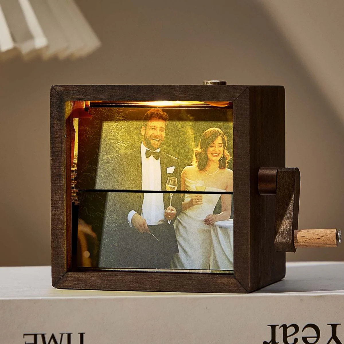 Personalized Photo Flip Book Frame Animation Machine Mechanical Hand-cranked Flip Book Box Album - Image 7