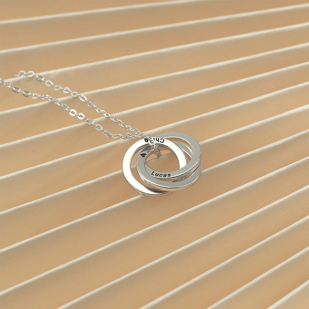 Personalized round necklace, engraved name and text necklaces, Valentine's Day gifts,Family gifts - Image 4