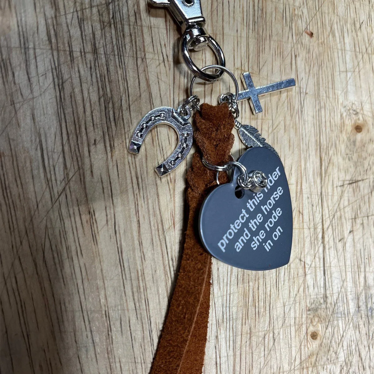 Personalized Saddle Heart Shape Carved Pendant Tassel Equestrian Jewelry Horse Riding Accessory - Image 11