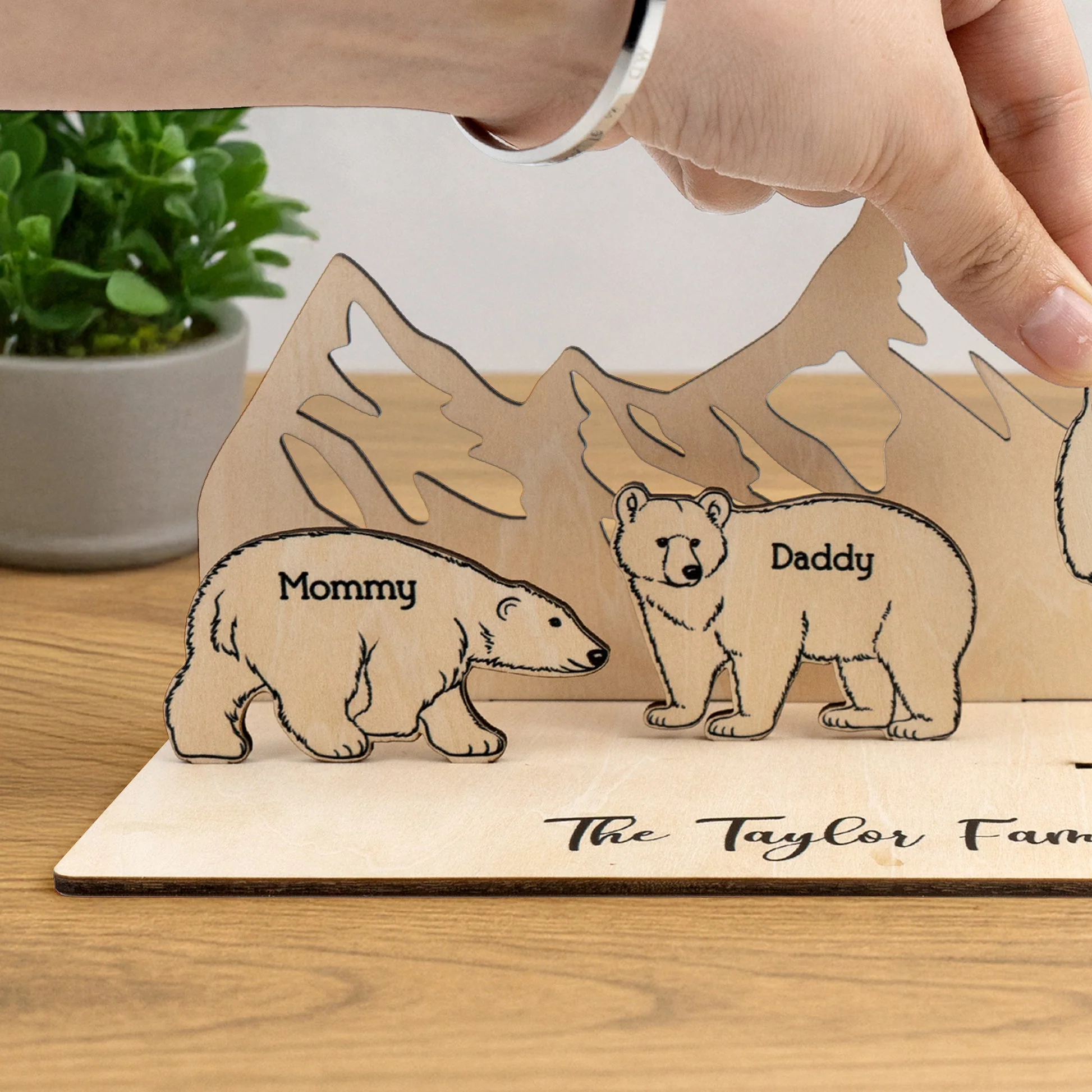 Personalized Wooden Bear Family With A Mountain Scene Backdrop - Image 4