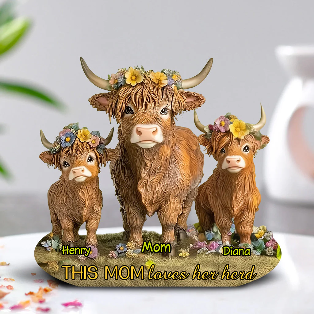 This Mom Loves Her Herd Highland Cow Mother Grandma - Personalized Acrylic Plaque - Image 2